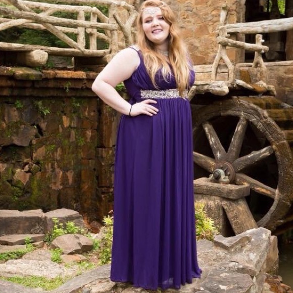 Prom Dress - Picture 3 of 3